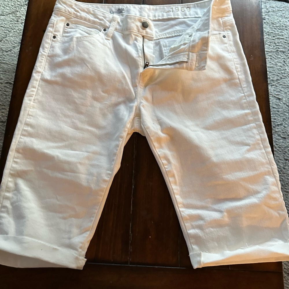 Gap white crop denim- 31/12R